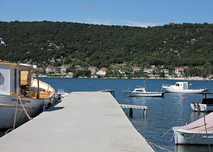 - Donja 15983c * Supetarska Draga